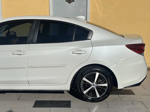 Used 2019 Subaru Impreza 2.0i Premium image 8