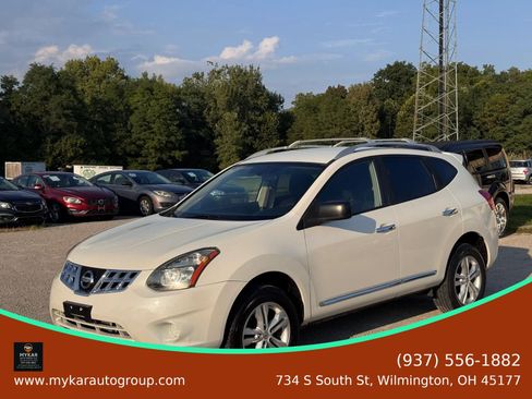 Used 2015 Nissan Rogue S w/ Convenience Package AWD/4WD image 1