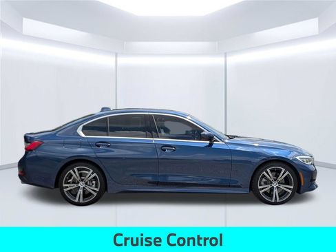 Used 2021 BMW 330i Sedan w/ Convenience Package RWD image 9