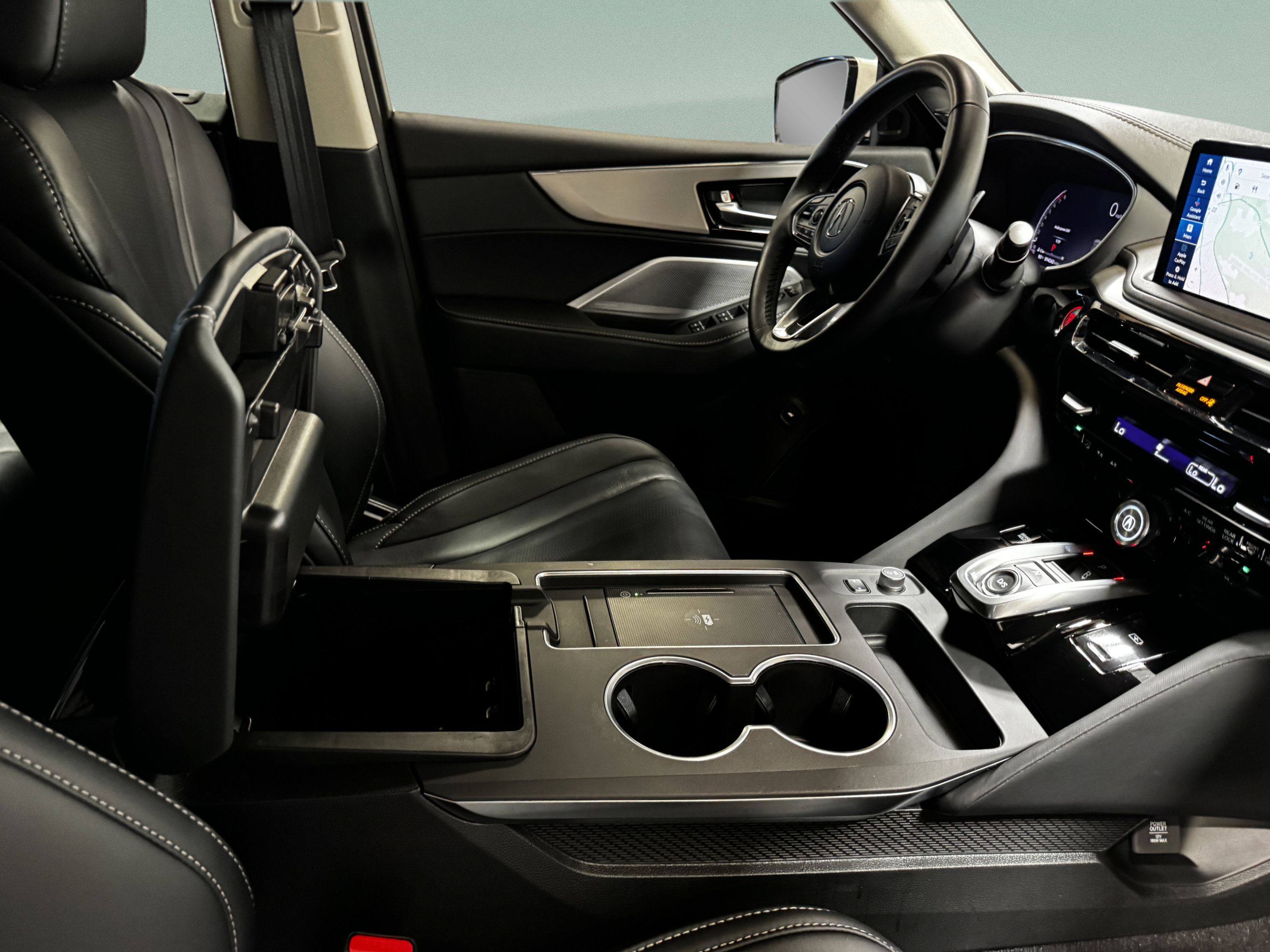 Certified 2026 Acura MDX w/ Technology Package FWD image 29