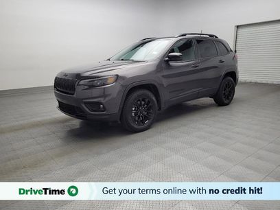 Used 2023 Jeep Cherokee Altitude Lux
