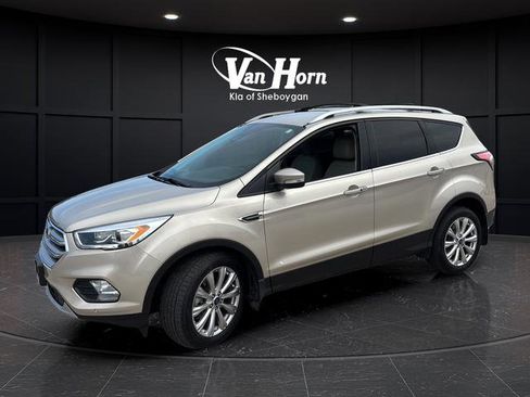 Used 2017 Ford Escape Titanium w/ Equipment Group 301A AWD/4WD image 3