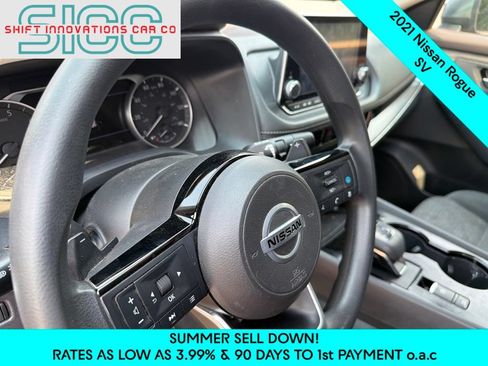 Used 2021 Nissan Rogue SV AWD/4WD image 9