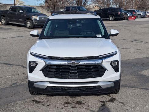 New 2025 Chevrolet TrailBlazer LT w/ LT Cold Weather Package image 8