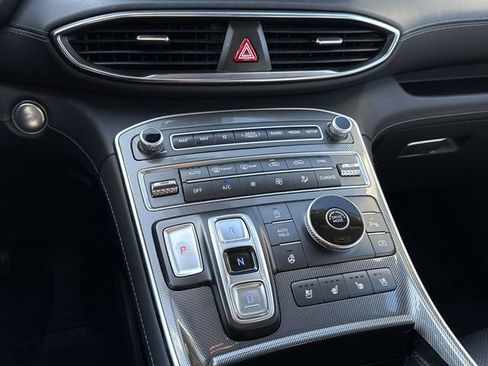 Used 2023 Hyundai Santa Fe Limited w/ Cargo Package image 17