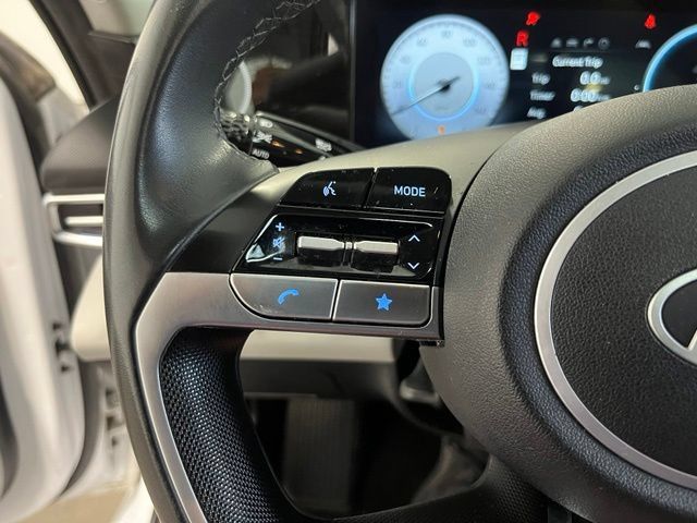 Used 2024 Hyundai Elantra Limited FWD image 27