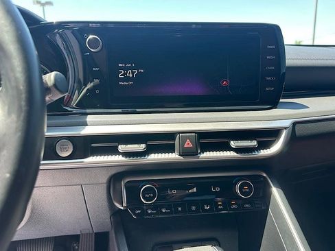 Used 2024 Kia K5 GT-Line w/ GT-Line Premium Package FWD image 25