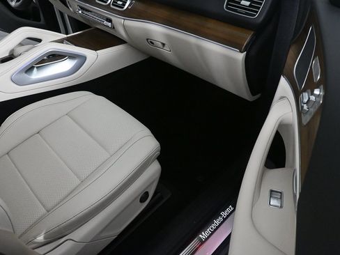Certified 2025 Mercedes-Benz GLE 350 4MATIC image 24