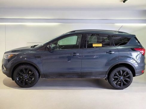 Used 2019 Ford Escape SE image 15
