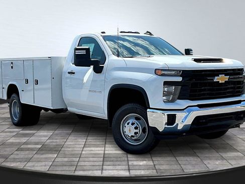 New 2025 Chevrolet Silverado 3500 W/T w/ WT Convenience Package image 2