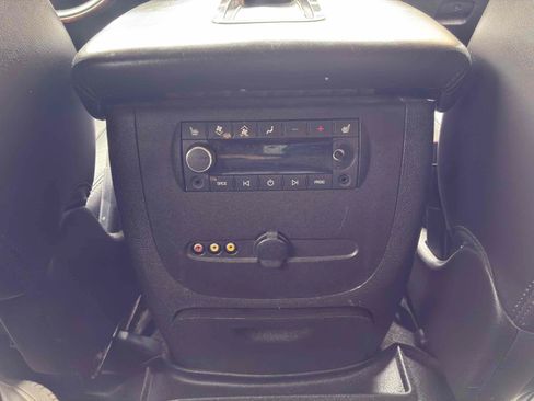 Used 2011 GMC Yukon Denali AWD/4WD image 51