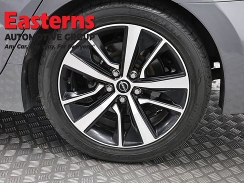 Used 2023 Nissan Maxima SV w/ Floor Mat Group FWD image 34