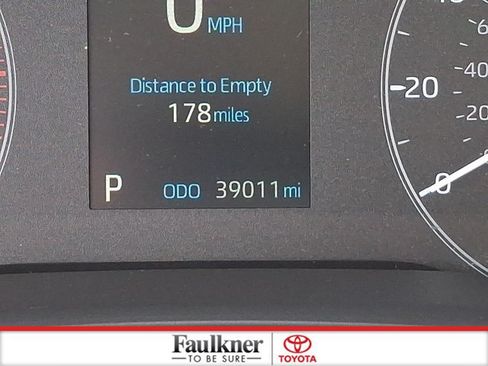 Certified 2024 Toyota Corolla LE AWD/4WD image 19