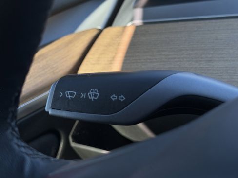 Used 2022 Tesla Model 3 Long Range image 49