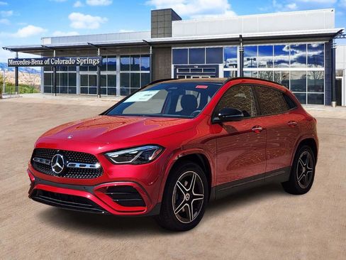 New 2026 Mercedes-Benz GLA 250 4MATIC image 3