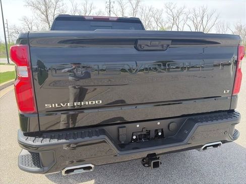 Used 2025 Chevrolet Silverado 1500 LT Trail Boss w/ LT Trail Boss Premium Package image 10