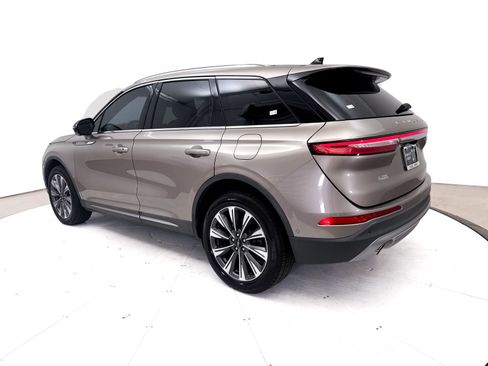 Used 2020 Lincoln Corsair Reserve FWD image 18