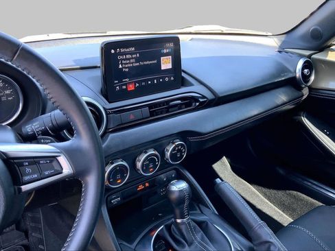 Used 2023 MAZDA MX-5 Miata Grand Touring RWD image 7
