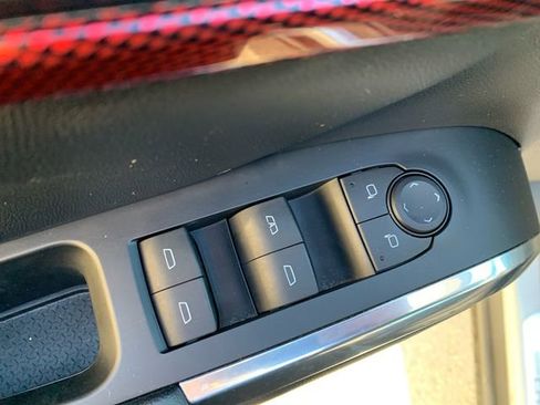 Used 2024 Chevrolet Traverse Z71 w/ Enhanced Driving Package image 25