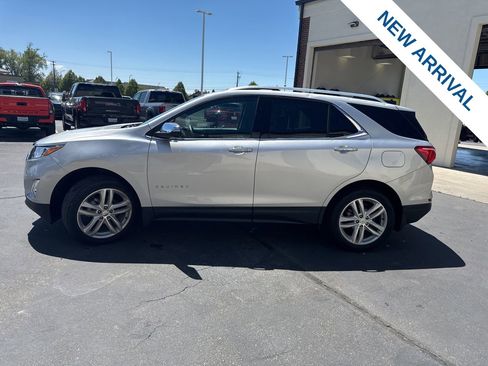 Used 2021 Chevrolet Equinox Premier AWD/4WD image 4