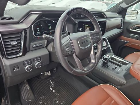 Certified 2023 GMC Sierra 1500 Denali Ultimate image 12