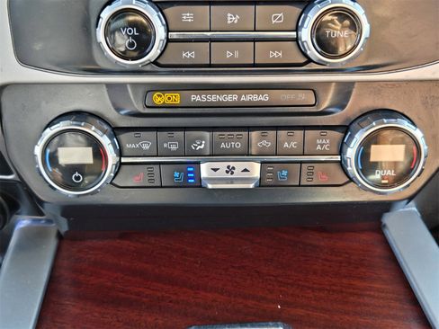 Used 2022 Ford F350 King Ranch w/ King Ranch Ultimate Package image 17