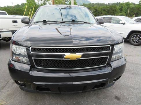 Used 2013 Chevrolet Tahoe LT AWD/4WD image 16