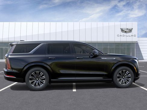 New 2026 Cadillac Escalade IQL Luxury image 5