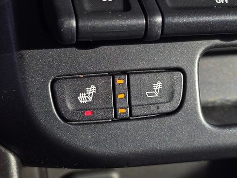 Certified 2017 Chevrolet Colorado Z71 AWD/4WD image 23