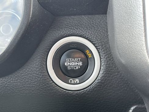 Used 2022 RAM 1500 Big Horn AWD/4WD image 29