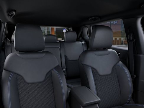 New 2026 Jeep Compass Latitude AWD/4WD image 27