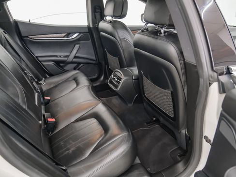 Used 2018 Maserati Ghibli S image 53