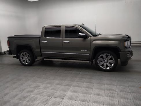 Used 2018 GMC Sierra 1500 Denali w/ Denali Ultimate Package AWD/4WD image 11