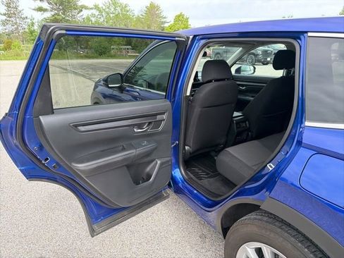 Used 2025 Honda CR-V EX image 16