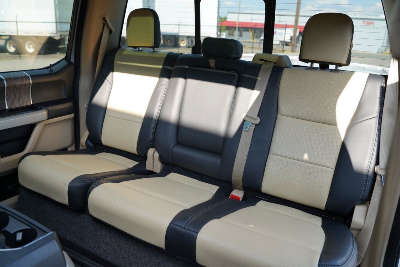 Used 2018 Ford F250 Lariat w/ Lariat Ultimate Package AWD/4WD image 36