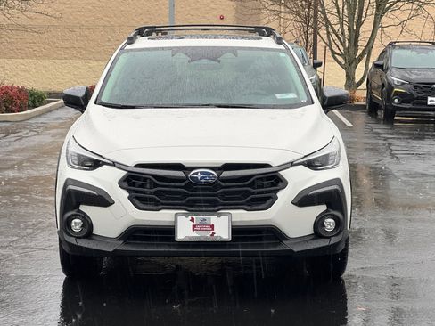 Used 2025 Subaru Crosstrek 2.5i Limited w/ Crosstrek Mirror Package image 9