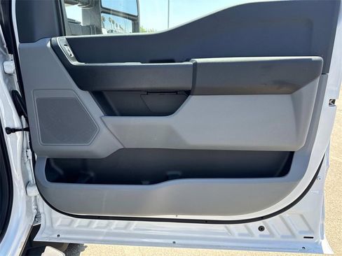 New 2025 Ford F550 2WD Regular Cab Super Duty image 20
