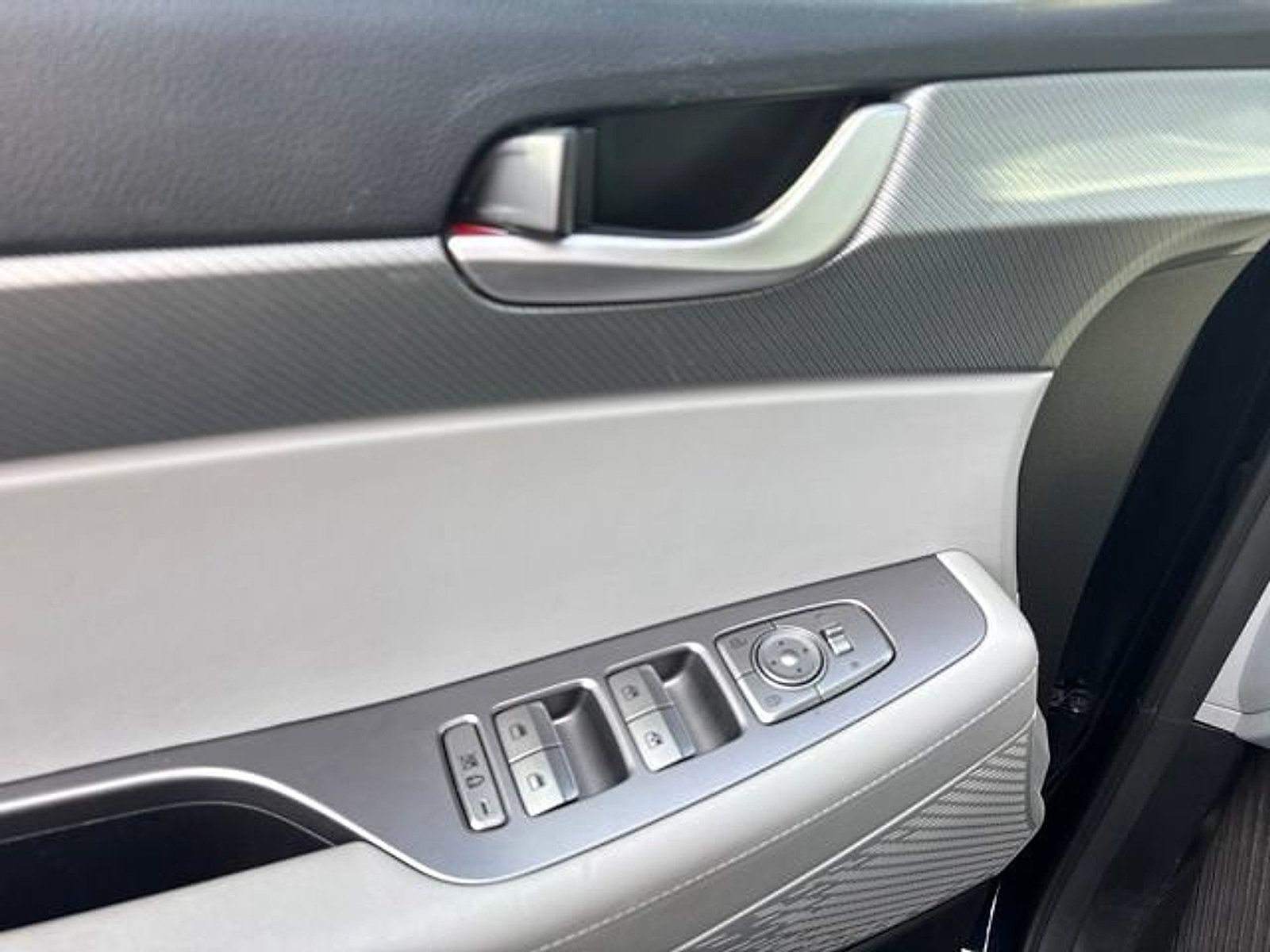 Certified 2025 Hyundai Palisade SEL AWD/4WD image 8