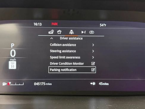 Used 2020 Land Rover Discovery HSE AWD/4WD image 13