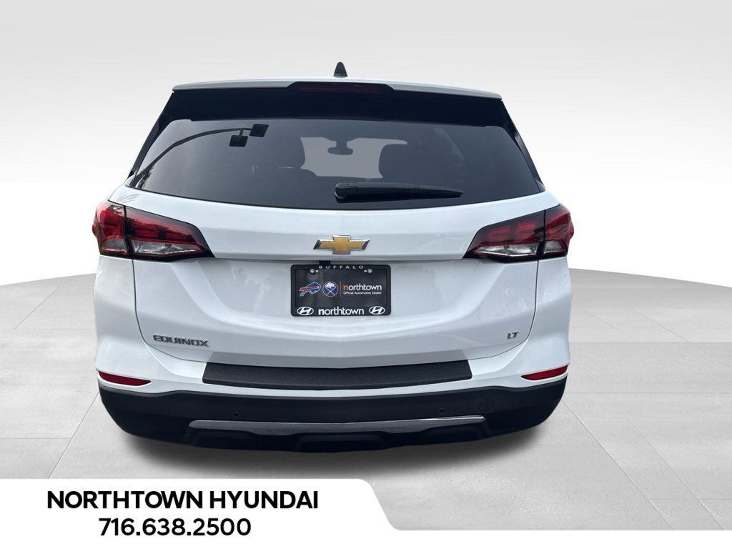 Used 2023 Chevrolet Equinox LT FWD image 5