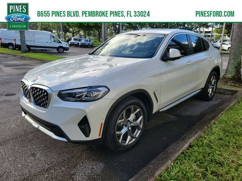 Used 2023 BMW X4 xDrive30i w/ Parking Assistance Package AWD/4WD image 1