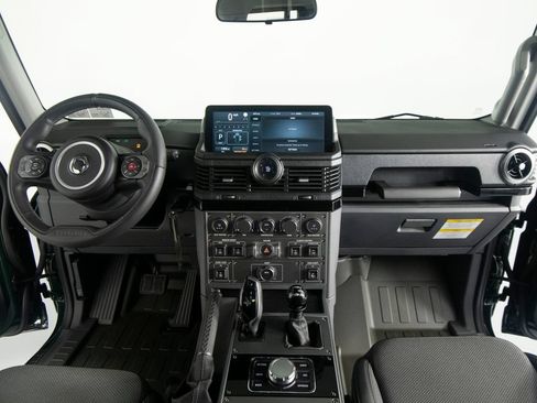 Used 2025 INEOS Grenadier Station Wagon AWD/4WD image 30