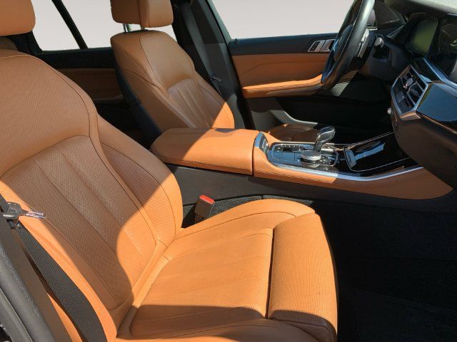 Used 2019 BMW X5 xDrive40i w/ M Sport Package AWD/4WD image 15