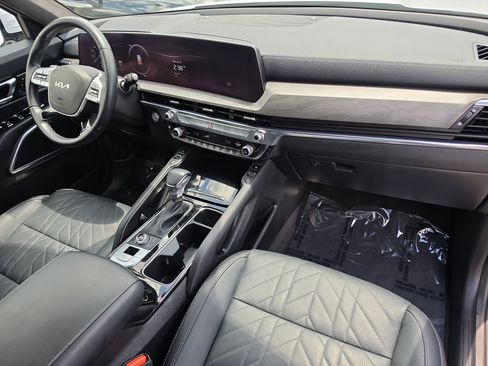 Certified 2025 Kia Telluride SX Prestige X-Line AWD/4WD image 12