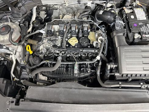 Used 2023 Volkswagen Tiguan S FWD image 39