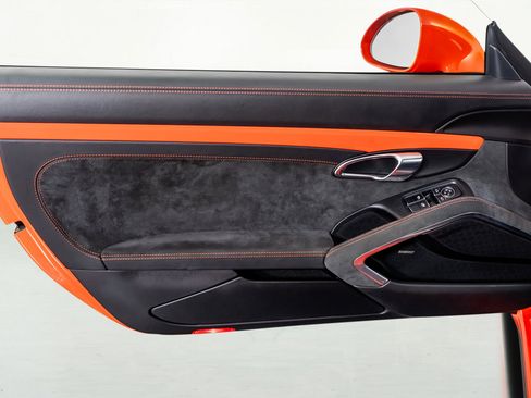 Used 2018 Porsche 911 GT3 image 45