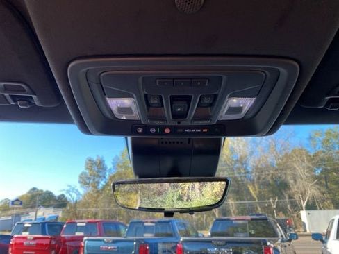 New 2026 GMC Sierra 1500 Denali Ultimate image 18