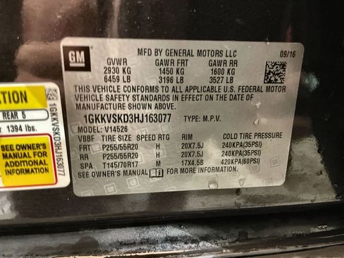 Used 2017 GMC Acadia Limited SLT image 32