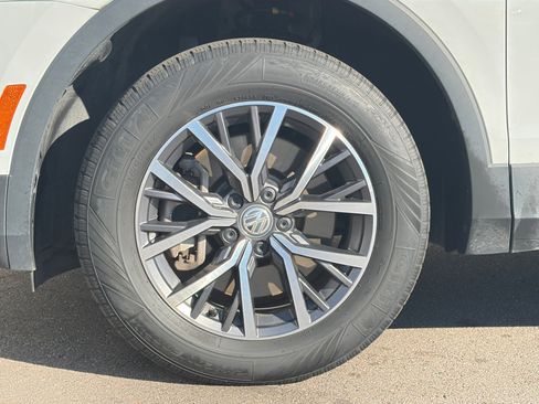 Used 2021 Volkswagen Tiguan S AWD/4WD image 11