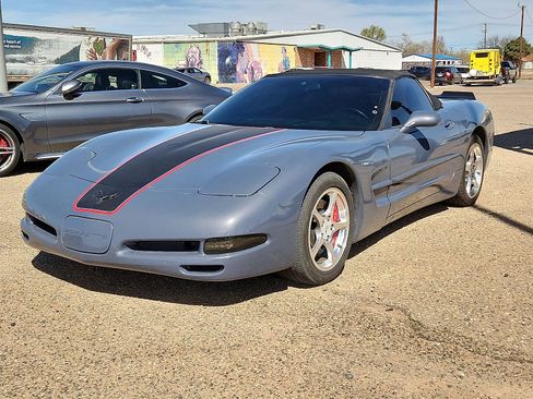 Used 2001 Chevrolet Corvette Convertible w/ Preferred Equipment Group2 image 1